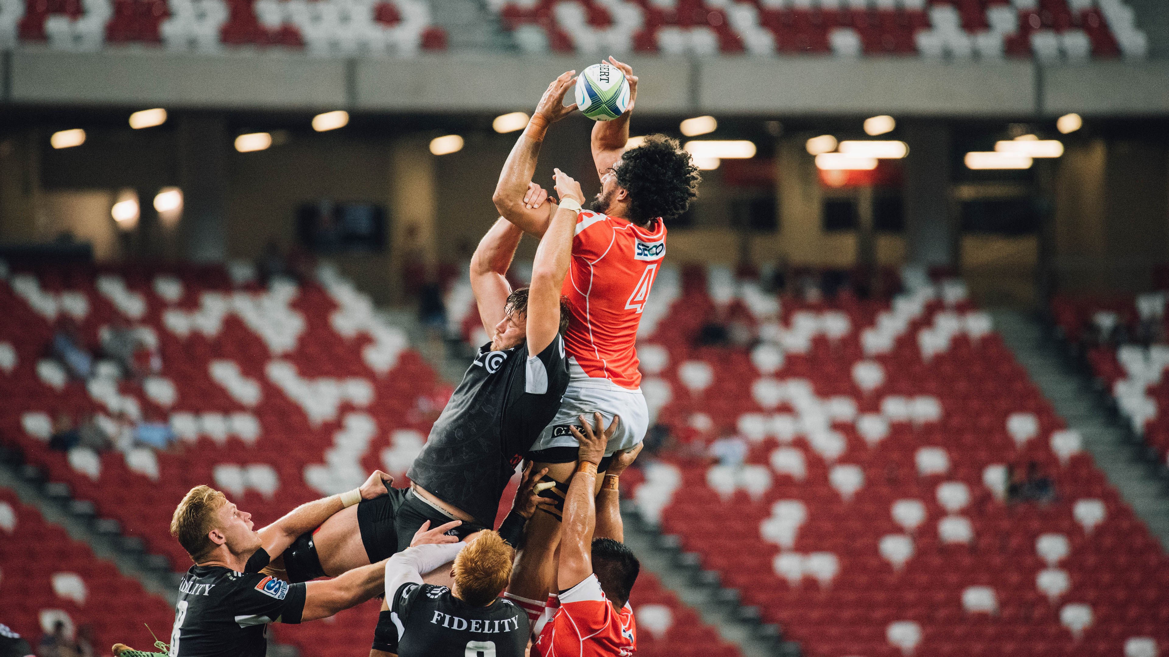 托里·哈斯克赛场风采尽显未来潜力，拖哈里斯